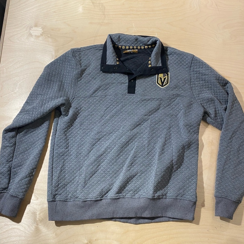 Vegas Golden Knights Gray Quilted Sweatshirt NHL Fan Apparel XL (MM)